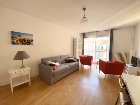 toulouse secteur st georges - grand appartement t1 35.82 m2