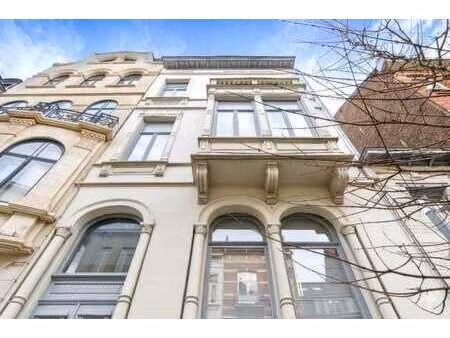 fabuleux duplex dans maison de maitre - jardin - double box