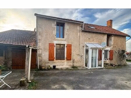 maison antigny 113 m² t-4 à vendre  80 999 €