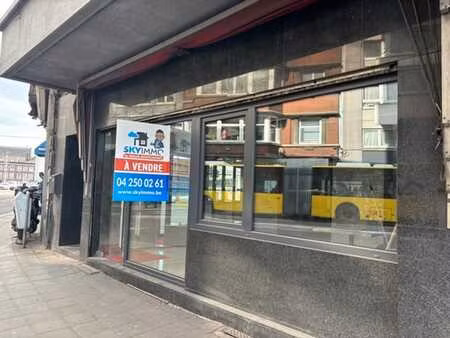 magnifique rez commercial rue gretry