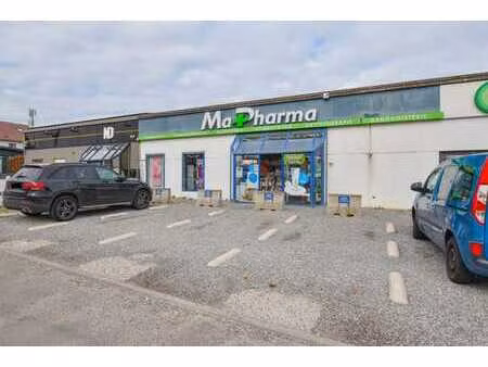 immeuble commercial avec parking