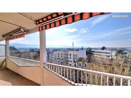 appartement rénové t3 proche des commerces en centre ville de romans