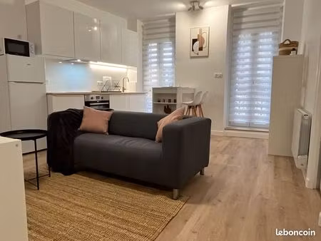 t2 meublé 37m2 narbonne centre