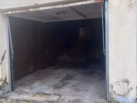 garage 17 m²