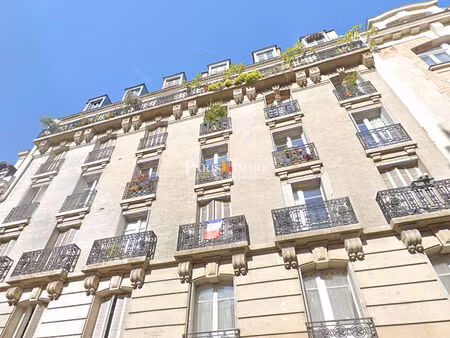 paris 18e - 2 pièces - rue eugène carrière