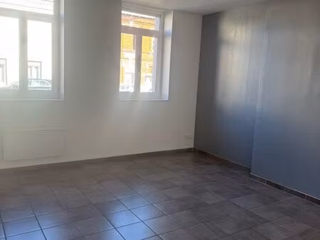 maison rénovée 85 m2 2 chambres terrasse et jardin