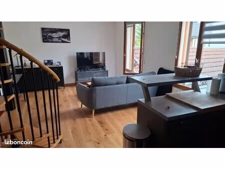 charmant duplex meublé - secteur jean jacques rousseau