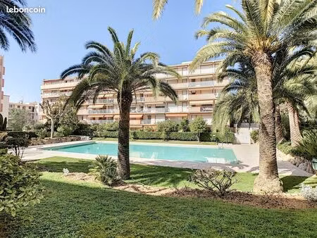 appartement 2 pièces 53 m²