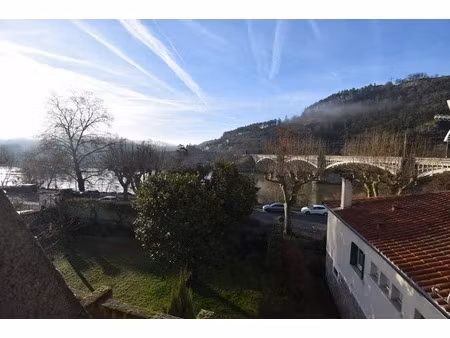 appartement à vendre 3 pièces vue sur le lot cahors (46)