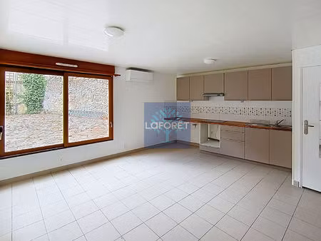 ecouen - appartement 3 pièces 69 m2