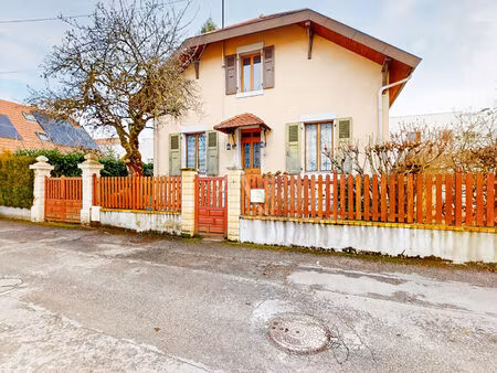 annecy - maison de caractère - emplacement recherché  fort potentiel