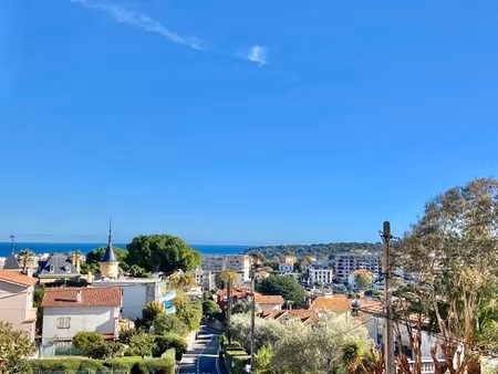 vente appartement 3 pièces 115 m² à antibes (06600)  590 000 €