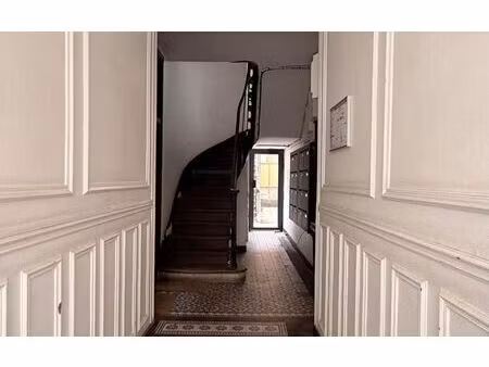 appartement saint-denis 28 m² t-2 à vendre  139 000 €