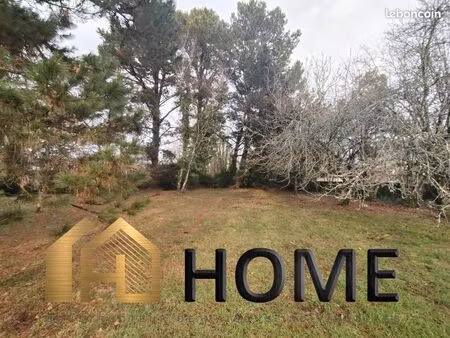 terrain 750 m² bonnetan