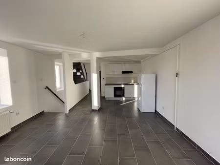 immeuble de rapport avec appartement et local