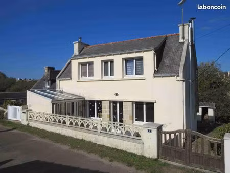 ancien penty 70 m² — toramur  plogoff (29770) — jardin & ruisseau ?