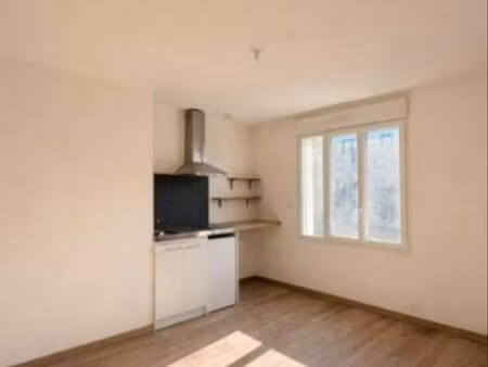 studio proche douane