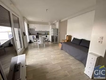 location appartement 2 pièces à dives-sur-mer (14160) : à louer 2 pièces / 45m² dives-sur-