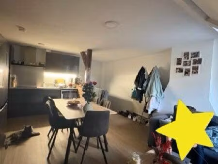 f4 - 2eme et. état neuf bon ensoleillement