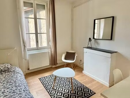 t1 meublé lumineux estacade gare