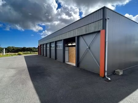box de stockage de 7 à 15 m² dans bâtiment neuf et isolé