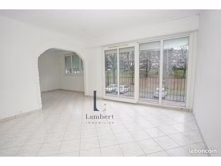 appartement 4 pièces 74 m²