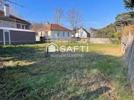 beau terrain 307 m2 en lot arrière avec accès direct par la route - secteur calme