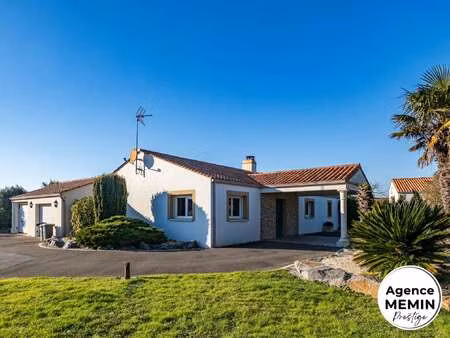 vente maison piscine à saint-gilles-croix-de-vie (85800) : à vendre piscine / 255m² saint-