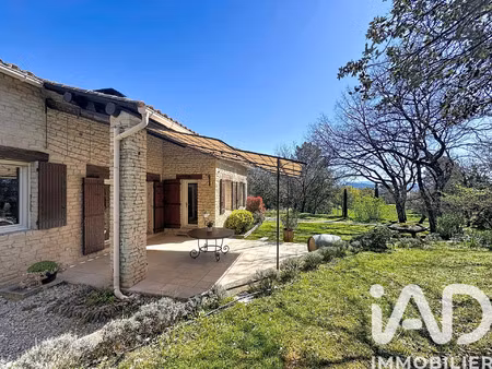 vente maison 7 pièces 140 m² gordes (84220)