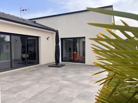 vente maison 5 pièces 150 m² montamisé (86360)