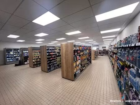 local commercial à vendre