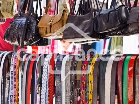 location commerce 172 m² à la roche-sur-yon (85000)