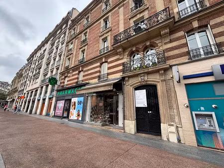 location appartement 3 pièces 80.75 m² à issy-les-moulineaux (92130)  2 274 €