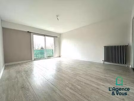 vente appartement 4 pièces à pontivy centre ville (56300) : à vendre 4 pièces / 81m² ponti