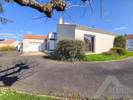 vente maison à aizenay (85190) : à vendre / 97m² aizenay