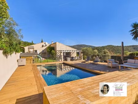 le plan de la tour – maison familiale entre collines et vignes