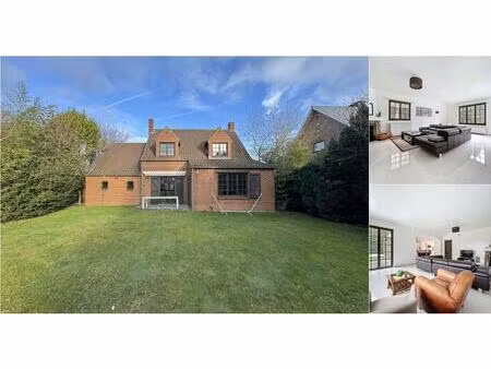 villa à louer avec terrasse et jardin   waterloo (rbv42901)