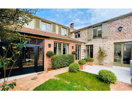 maison canly 176 m² t-5 à vendre  485 000 €