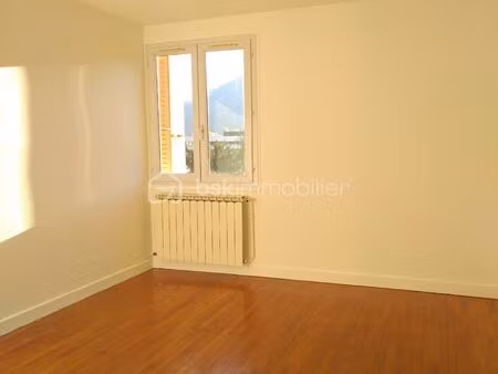 appartement de 54 42 m² à saint-martin-le-vinoux