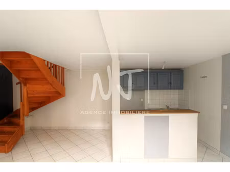 location appartement 3 pièces 51.46 m² à beaufort-en-vallée (49250)  540 €
