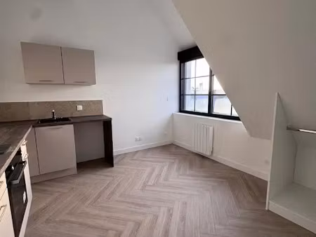 location appartement 1 pièce 25 m² à lanester (56600)  595 €