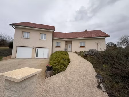 autoreille (70) - maison contemporaine 135 m² – terrain 1166 m² – double garage – panneaux