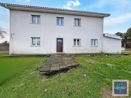 maison six chambres et terrain arboré