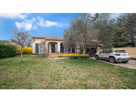 a vendre maison de plain-pied de 75m2 terrain 676 m2 montèl