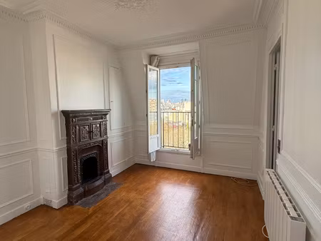 2 pièces - avenue daumesnil 75012