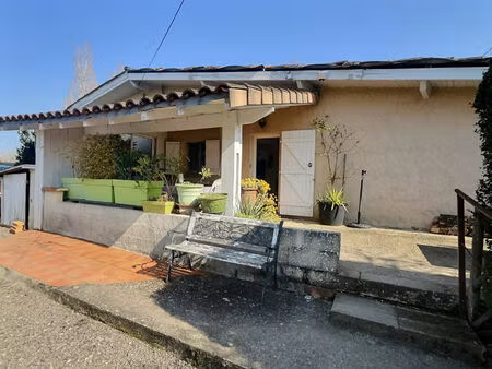 maison 111m² sur 2 058 m² de terrain castelsarrasin