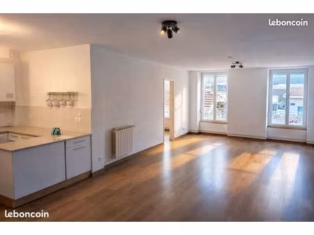 t3 de 82m2 centre de tain l'hermitage