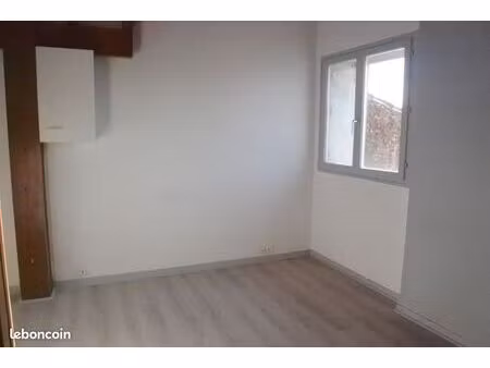 studio 1 pièce 34 m²