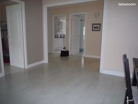 appartement 3 pièces 70 m²