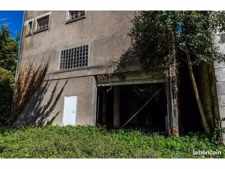 garage / atelier à louer